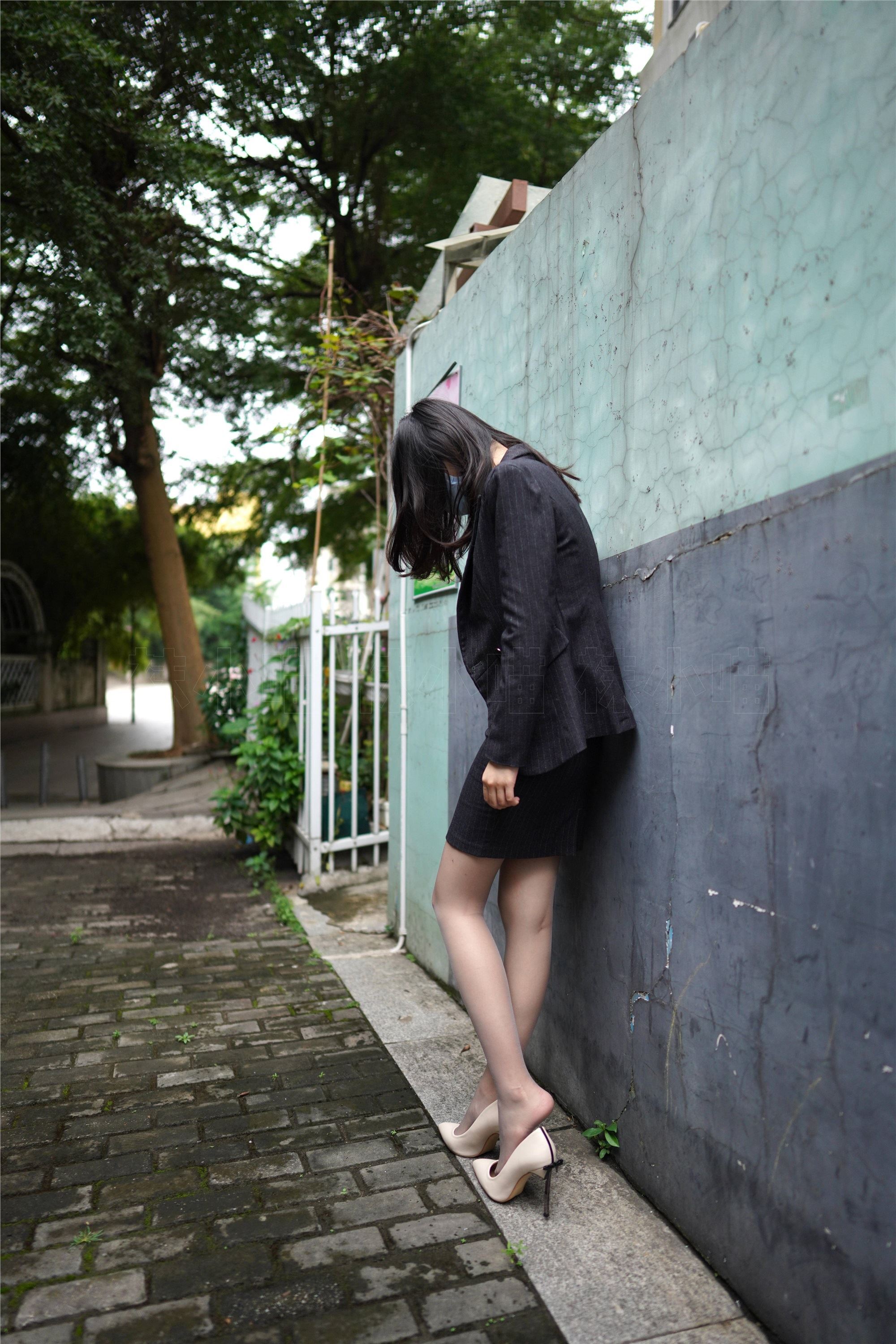 kittyWawa袜小喵  KT240 请保持1米以上距离